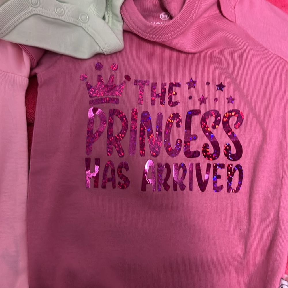 New four Honest Baby onesies New never worn, hand pressed hand created - Picture 10 of 16